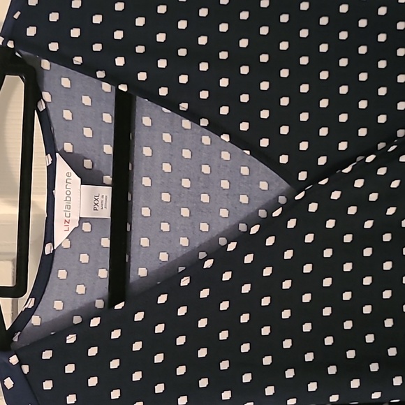 LIZ CLAIBORNE WOMEN'S PLUS SIZE PETITE BLUE & WHITE DOT CRISSCROSS TOP SIZE PXXL - Picture 2 of 13